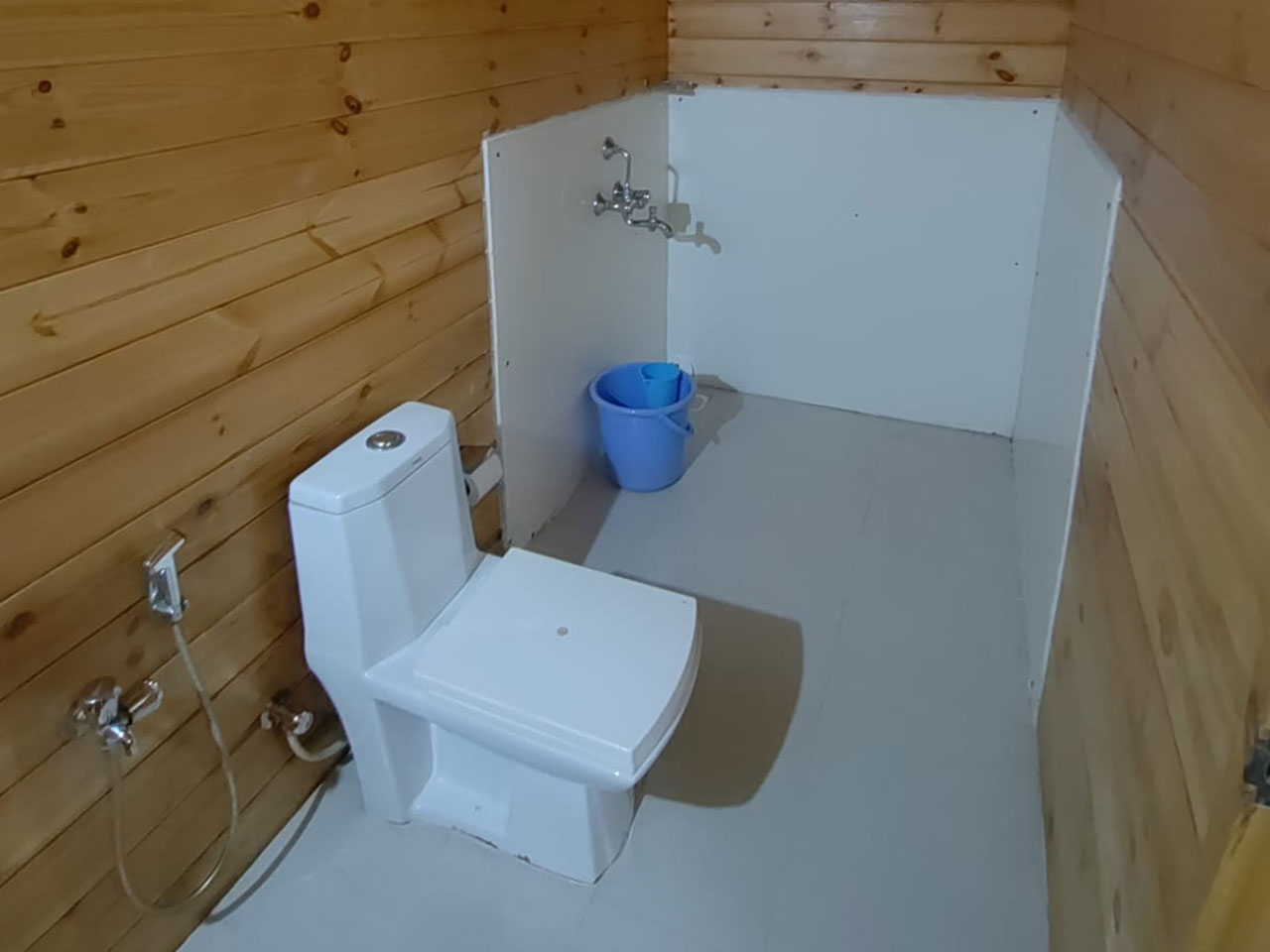 cottageroom2